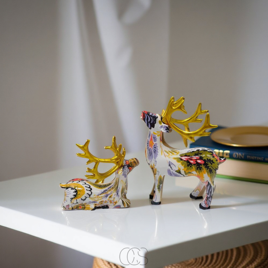 Anakre - Abstract Deer Sculpture - Decorative Table Sculpture in Resin