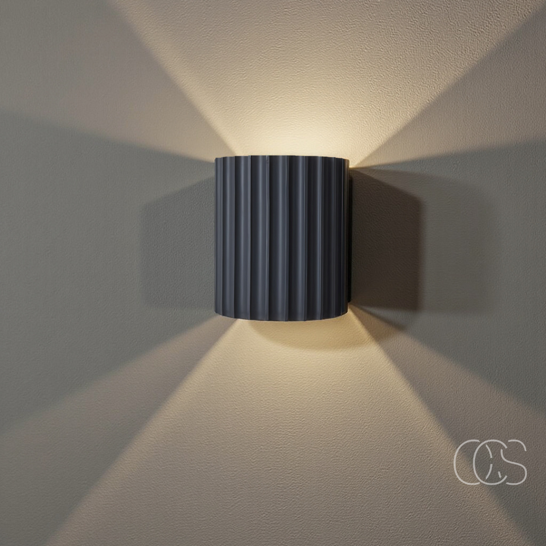 Anakre - Minimalistisk LED vegglampe - Ned- og opplysning