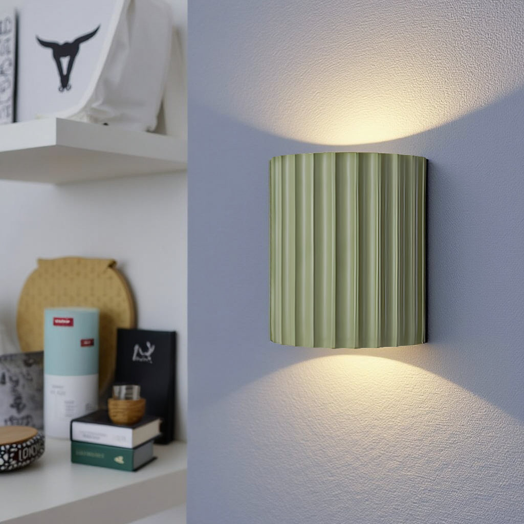 Anakre - Minimalistisk LED vegglampe - Ned- og opplysning
