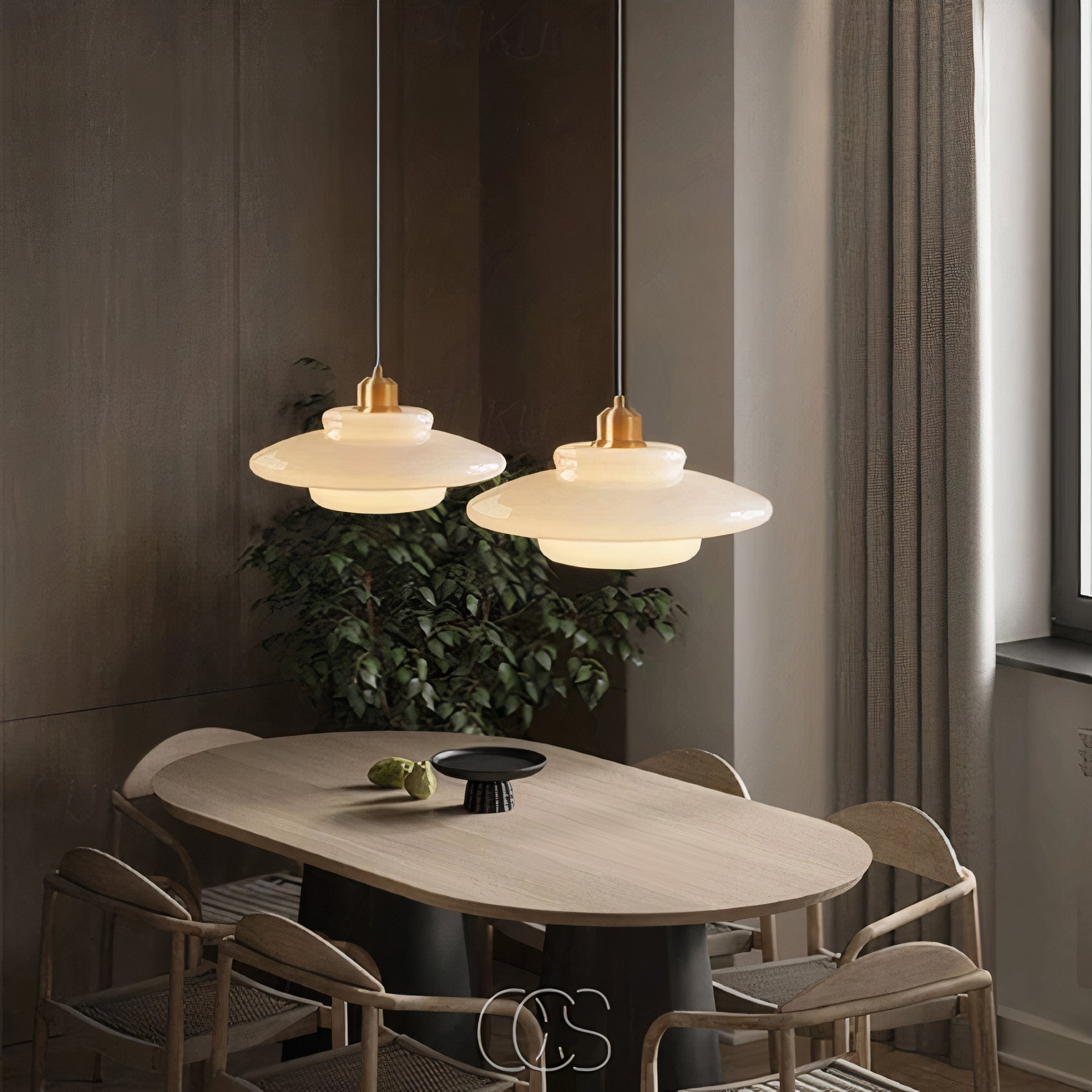 Anakre - Perle pendant lamp - Brass & Glass