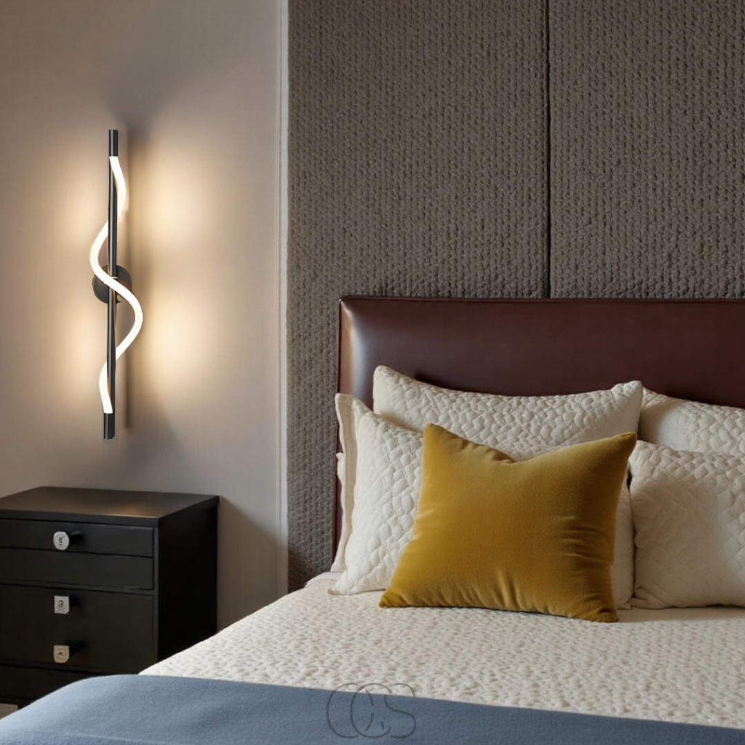Anakre - Slim LED wall lamp - Black aluminum