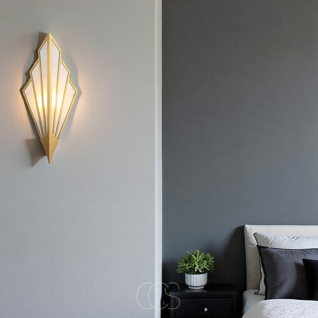 Anakre - Wall lamp with geometric diamond design
