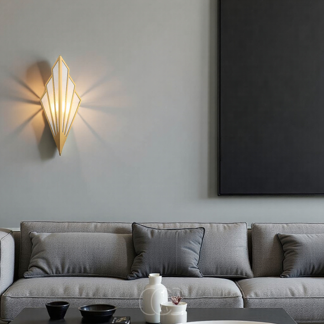 Anakre - Wall lamp with geometric diamond design