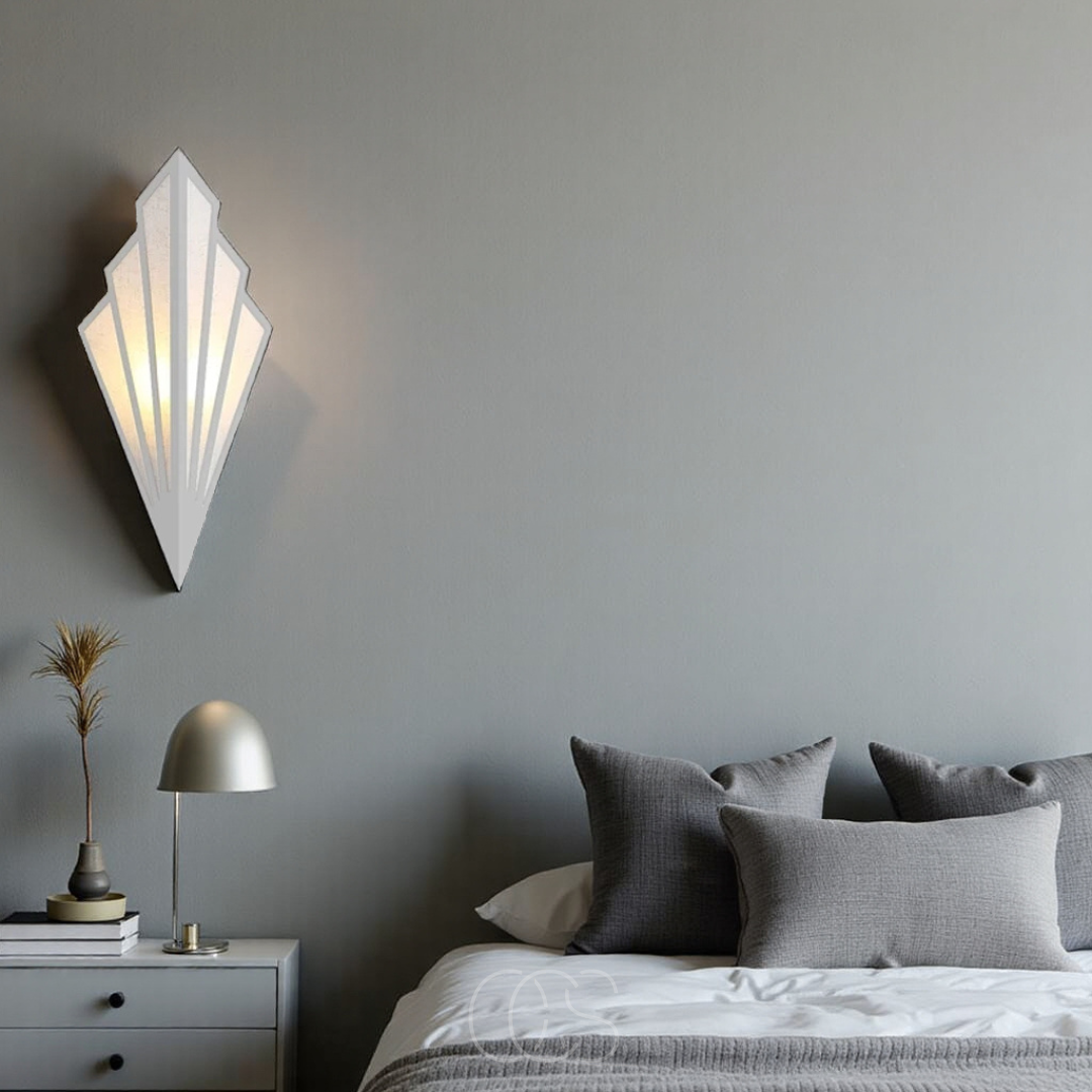 Anakre - Wall lamp with geometric diamond design