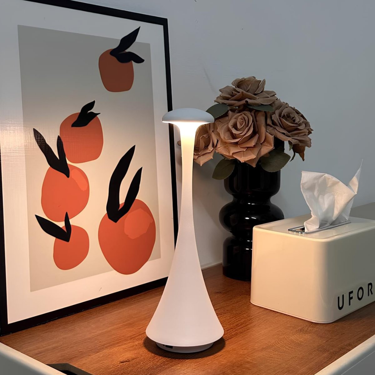 LumaPulse Wireless Touch Lamp Sleek and Dimmable Lighting