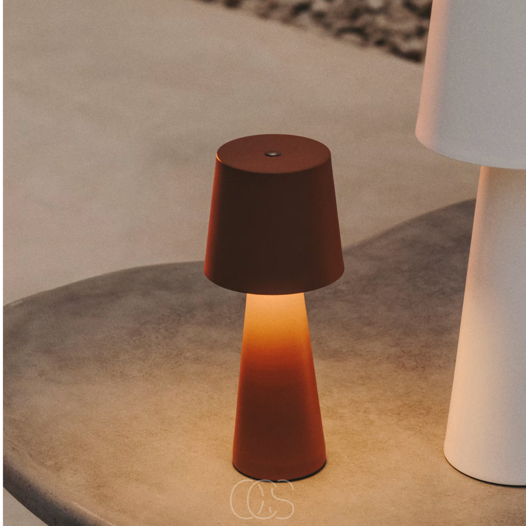 Anakre - Arenys Metal Table Lamp - wireless
