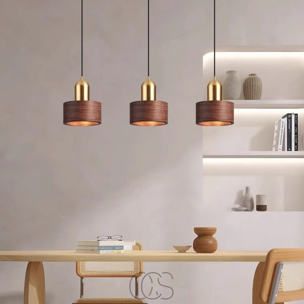 Anakre - Design pendant lamp with gold accent