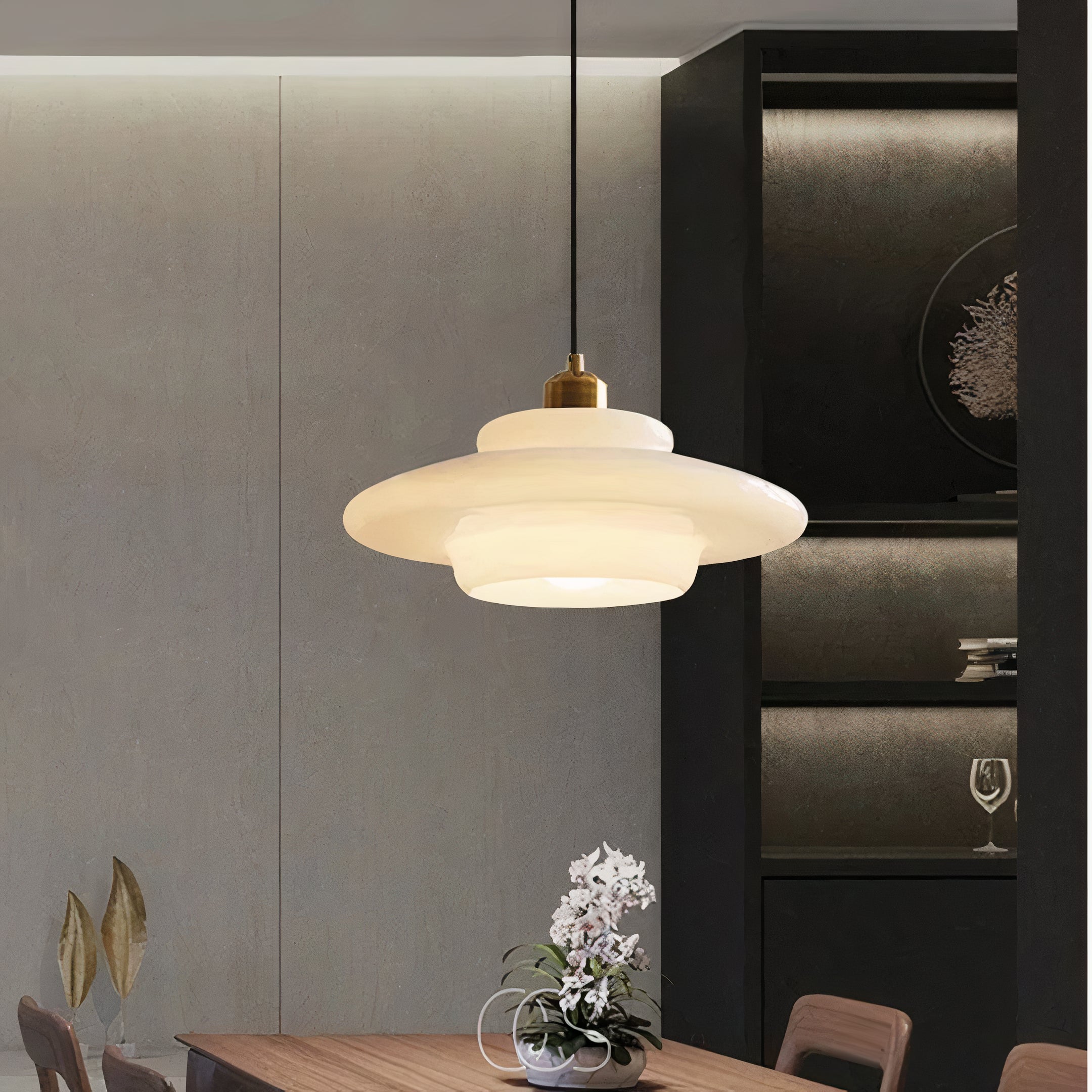 Anakre - Perle pendant lamp - Brass & Glass