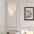 Anakre - Wall lamp with geometric diamond design